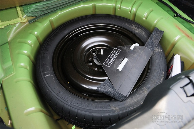 2013款 3.7L 自動(dòng)標(biāo)準(zhǔn)型