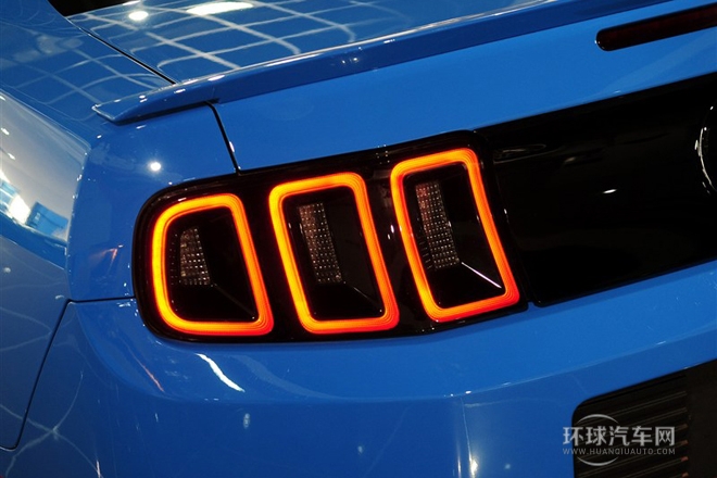 2013款 5.0L GT自動(dòng)標(biāo)準(zhǔn)型