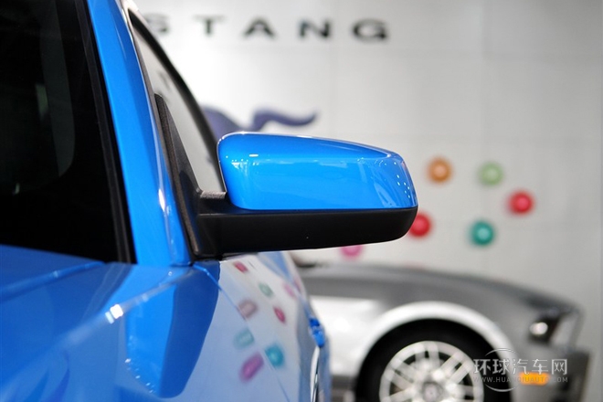 2013款 5.0L GT自動標(biāo)準(zhǔn)型
