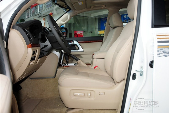 2012款 4.0L 自動(dòng)VX
