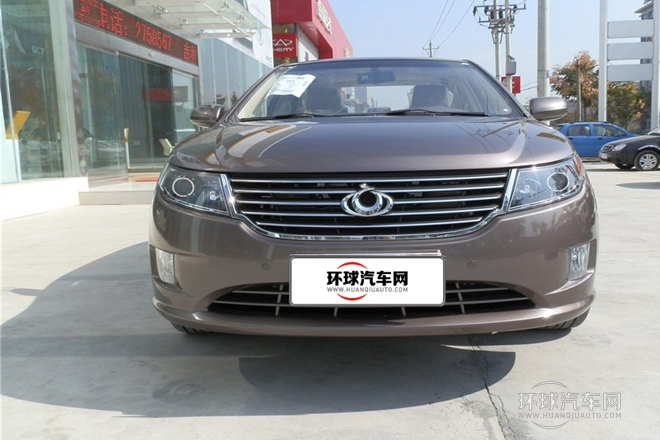 2013款 1.8L 自動(dòng)尊貴型