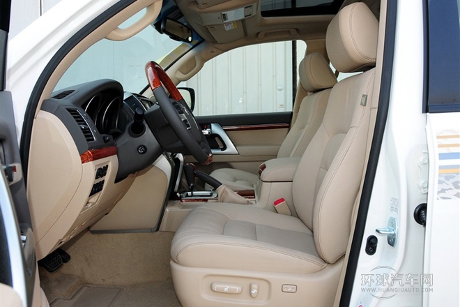 2012款 4.6L 自動(dòng)VX-R