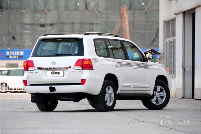 2012款 4.6L 自動(dòng)VX-R