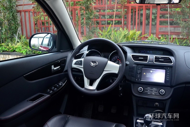 2014款 1.5L 手動(dòng)尊貴型