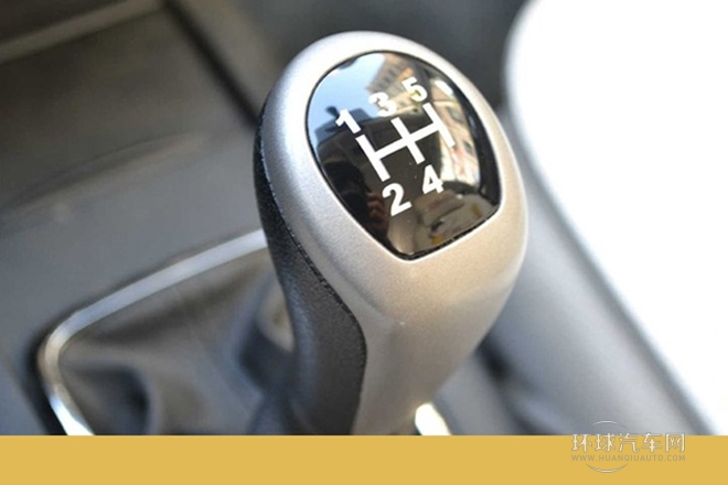 2010款 1.3L 手動(dòng)舒適型