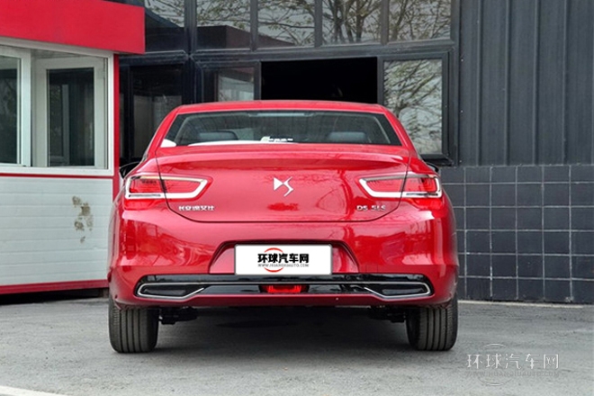 2014款 1.8L 自動(dòng)舒適版VTi140
