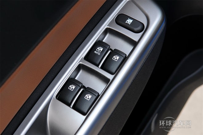 2013款1.5L手動   精英型