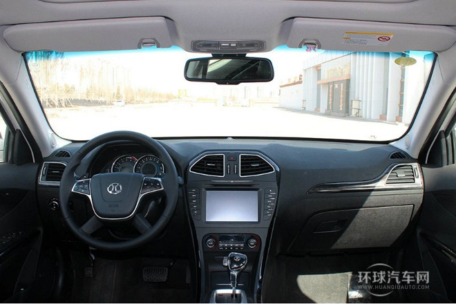 2013款 2.0T 時(shí)尚版