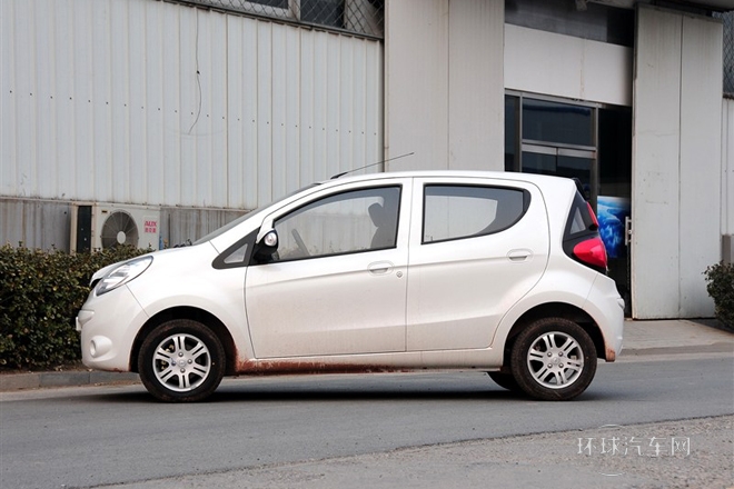 2012款 1.0L IMT導(dǎo)航版 國V