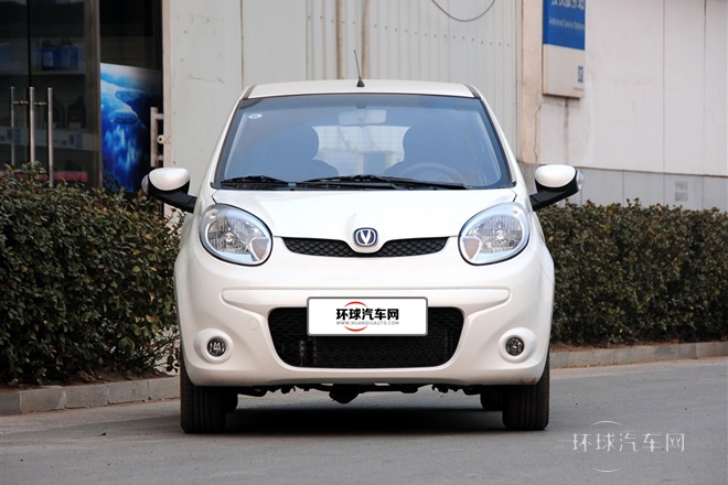2012款 1.0L IMT導(dǎo)航版 國(guó)V