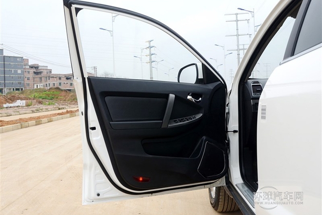 2014款 2.0L 自動(dòng)尊貴型