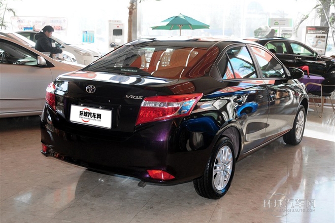 2014款 1.5L 自動(dòng)智享版
