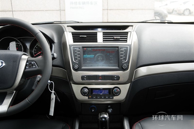 2014款 2.0L 自動(dòng)尊貴型 國(guó)V