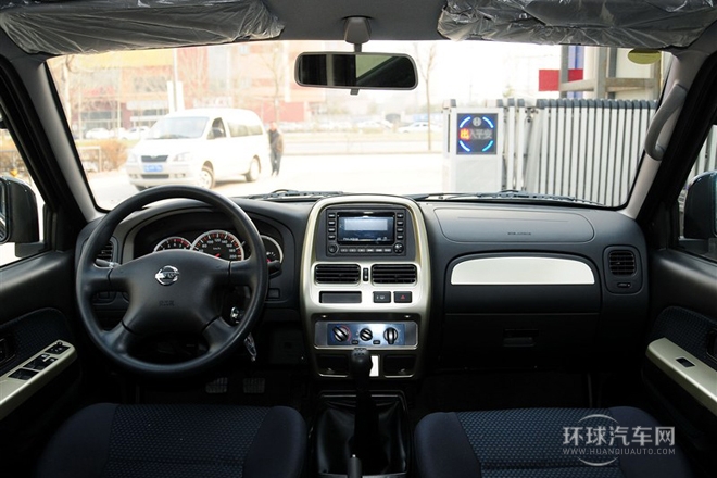 2013款 2.4L 四驅(qū)標(biāo)準(zhǔn)紀(jì)念版 國(guó)IV