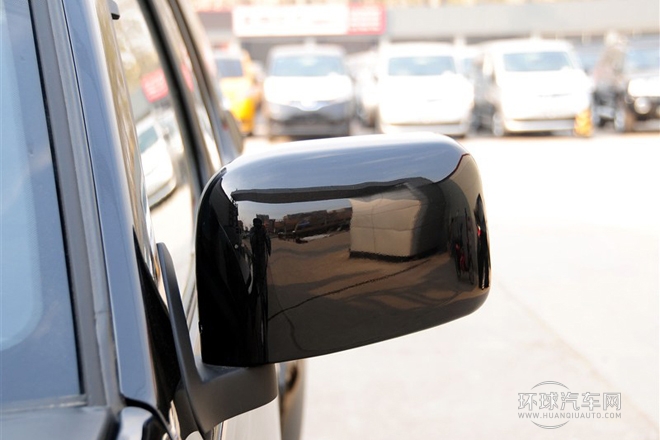 2013款 2.4L 四驅(qū)標(biāo)準(zhǔn)紀(jì)念版 國(guó)IV