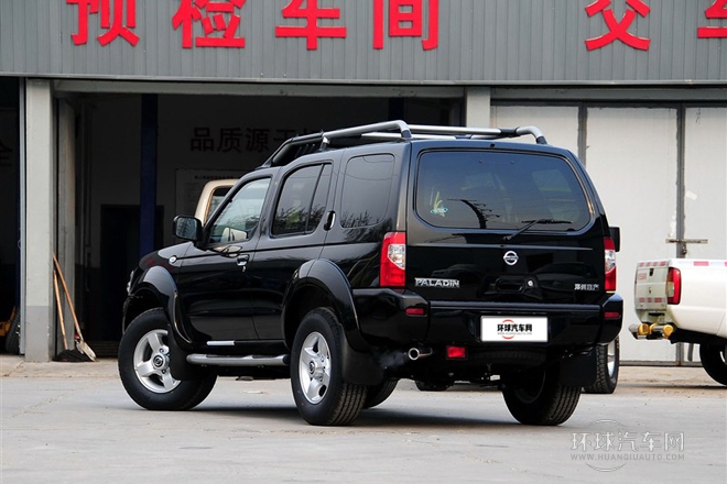 2013款 2.4L 四驅(qū)標(biāo)準(zhǔn)紀(jì)念版 國(guó)IV