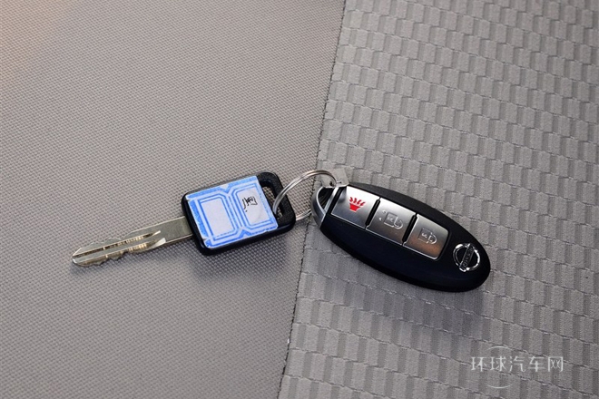2014款 1.6L 手動尊貴型 國IV