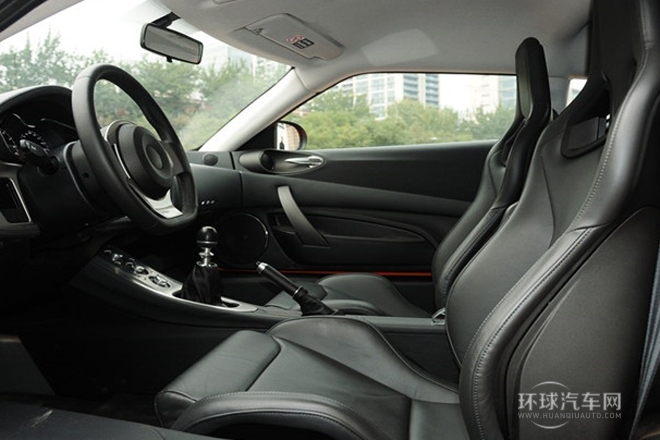 2011款 3.5 V6四座標(biāo)準(zhǔn)版