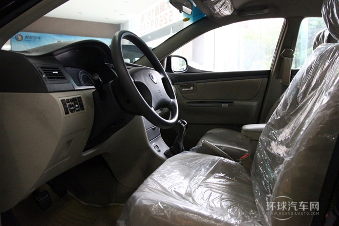 2011款 新銳版 1.5L 手動標(biāo)準(zhǔn)型