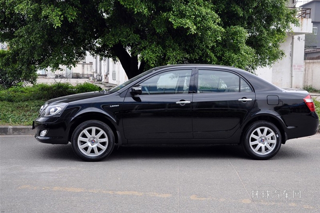 2011款 新銳版 1.5L 手動標(biāo)準(zhǔn)型