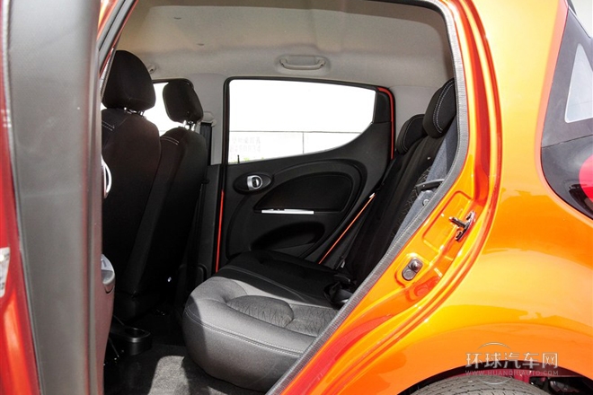 2012款 1.0L 手動導航版