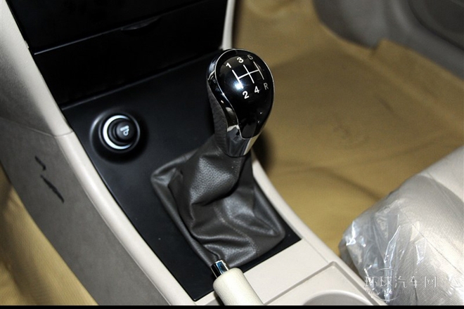 2011款 新銳版 1.5L 手動(dòng)超值型