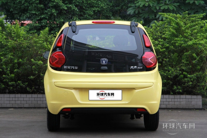 2012款 1.0L 手動(dòng)親情版 國(guó)IV