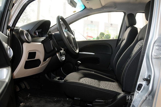 2012款 1.0L 手動(dòng)親情版 國(guó)V