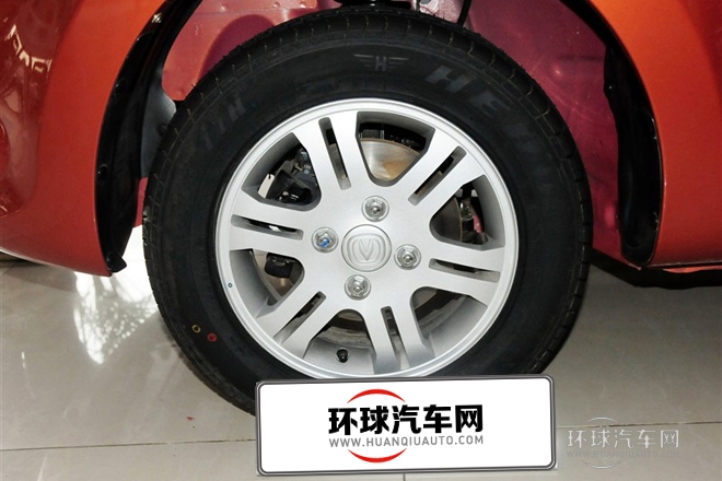 2012款 1.0L 手動(dòng)時(shí)尚版 國(guó)IV
