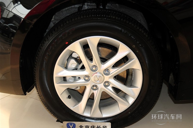 2013款 1.8T 自動(dòng)精英型 國(guó)V