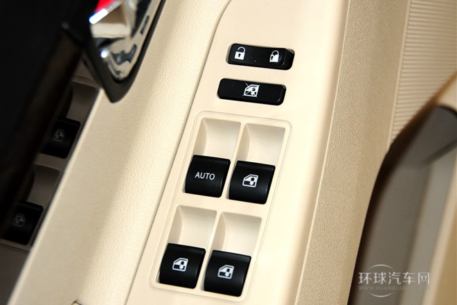2013款 1.8T 自動(dòng)精英型 國(guó)V