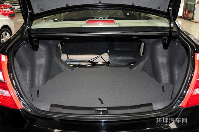 2012款 1.8L 自動(dòng)精英型