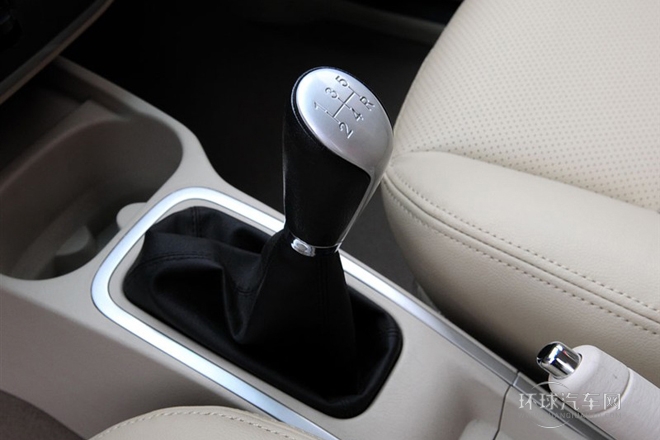 2010款 1.5L 手動豪華型