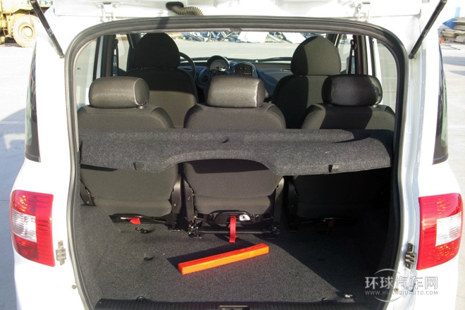 2010款 1.6L 汽油天窗尊貴型5座