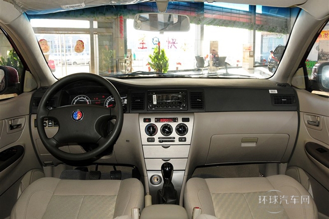 2012款 節(jié)能版 1.5L 手動進取型