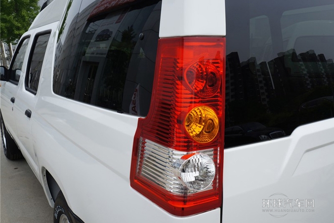 2013款 2.4L四驅(qū)高級型5座ZN6494