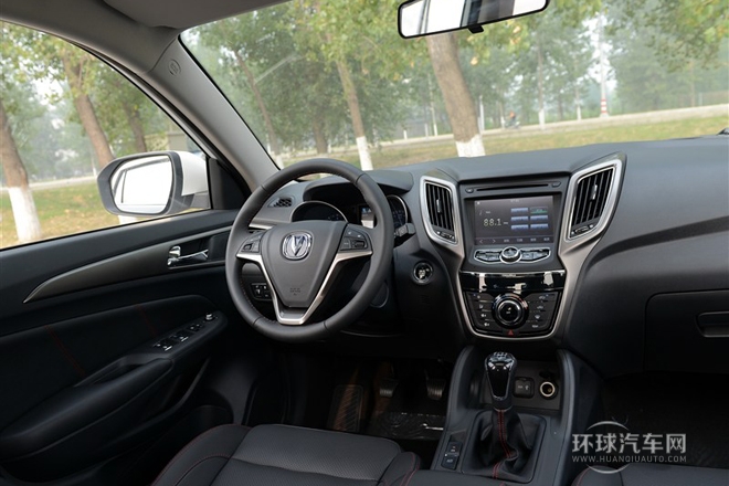 2013款 2.0L 手動舒適型 國IV