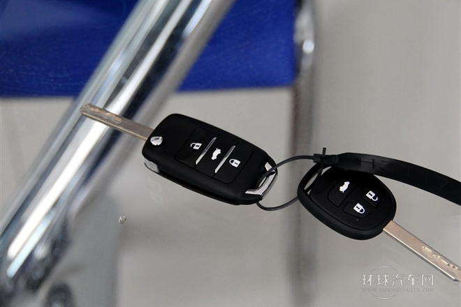 2013款 2.0L 手動(dòng)舒適型 國V