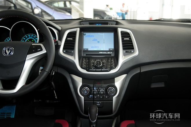 2013款 2.0L 手動舒適型 國V