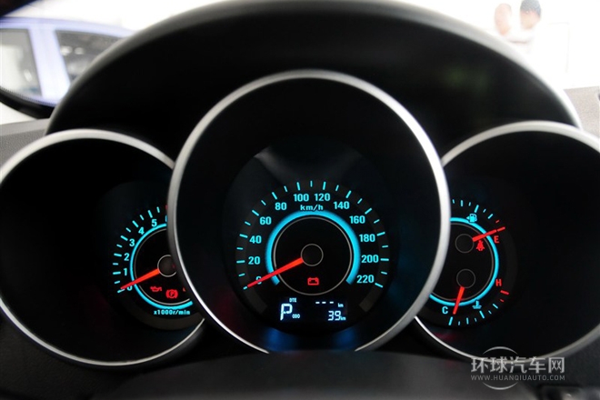 2013款 2.0L 手動舒適型 國V