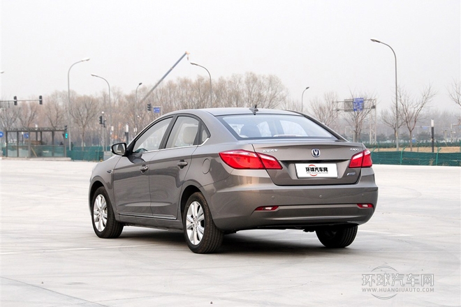 2014款 1.6L 手動(dòng)尊貴型