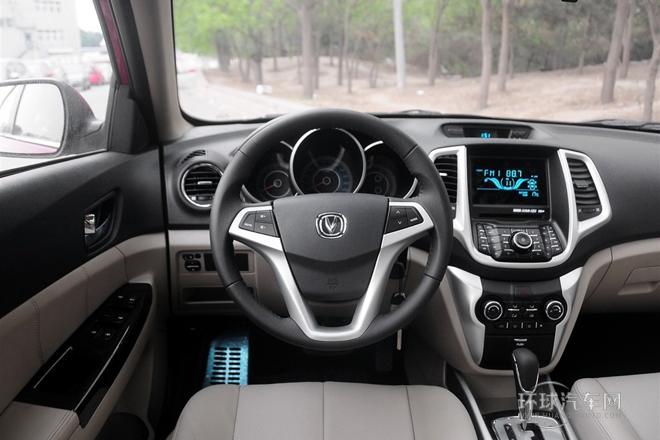 2014款 1.6L 自動(dòng)豪華型