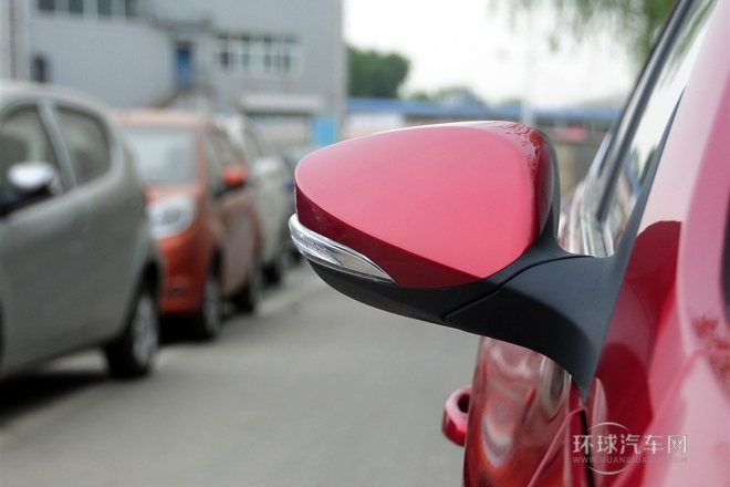 2014款 1.6L 自動(dòng)豪華型