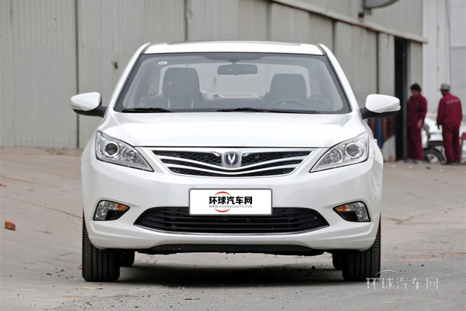 2014款 1.6L 自動(dòng)尊貴型