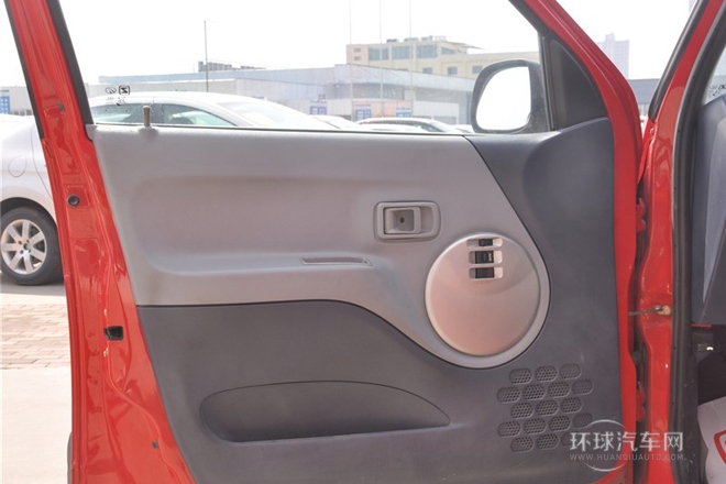2010款 1.3L 標(biāo)準(zhǔn)型