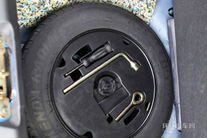 2011款 1.5L 自動(dòng)舒適型