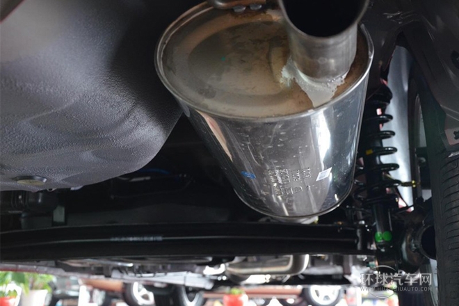 2014款 1.5L 手動(dòng)尊貴型