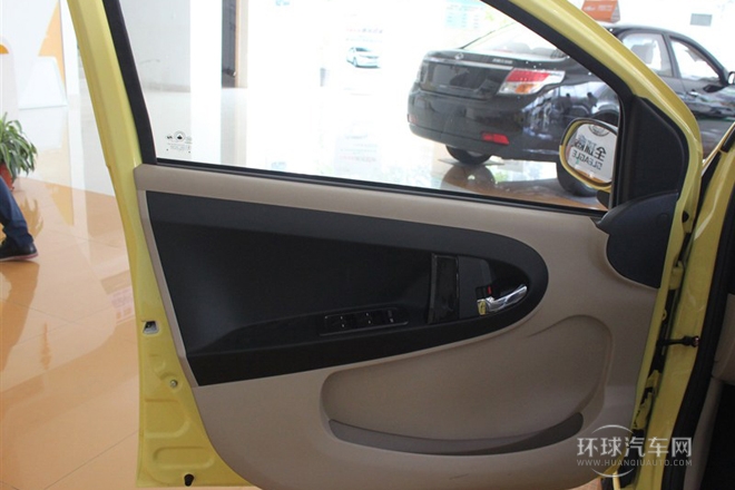 2013款 1.0L 手動進(jìn)取型