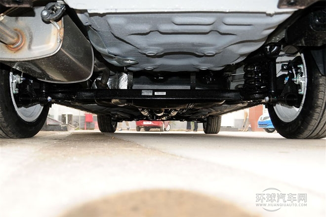 2013款1.8L自動(dòng)   舒適型