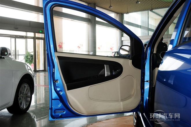 2014款 CROSS 1.5L 自動精英型
